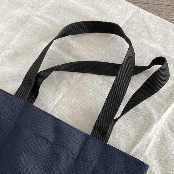 ✨SOLD✨ Muji Blue Foldable & Water Repellent Tote Bag - Picture 7 of 10